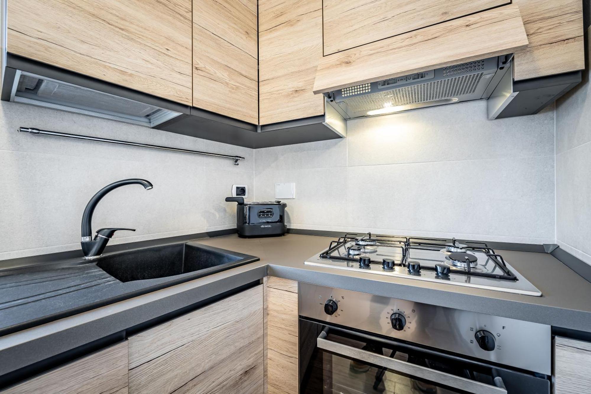 Apartamento Roommo Via Dei Pilastri Giada *
